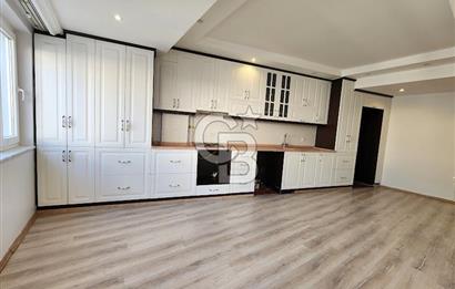 Değirmenönü'nde Çınara Yakın 186 M² Ara Kat Satılık 4+1 Daire