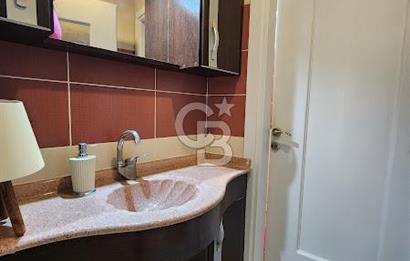 Değirmenönü'nde Çınara Yakın 186 M² Ara Kat Satılık 4+1 Daire