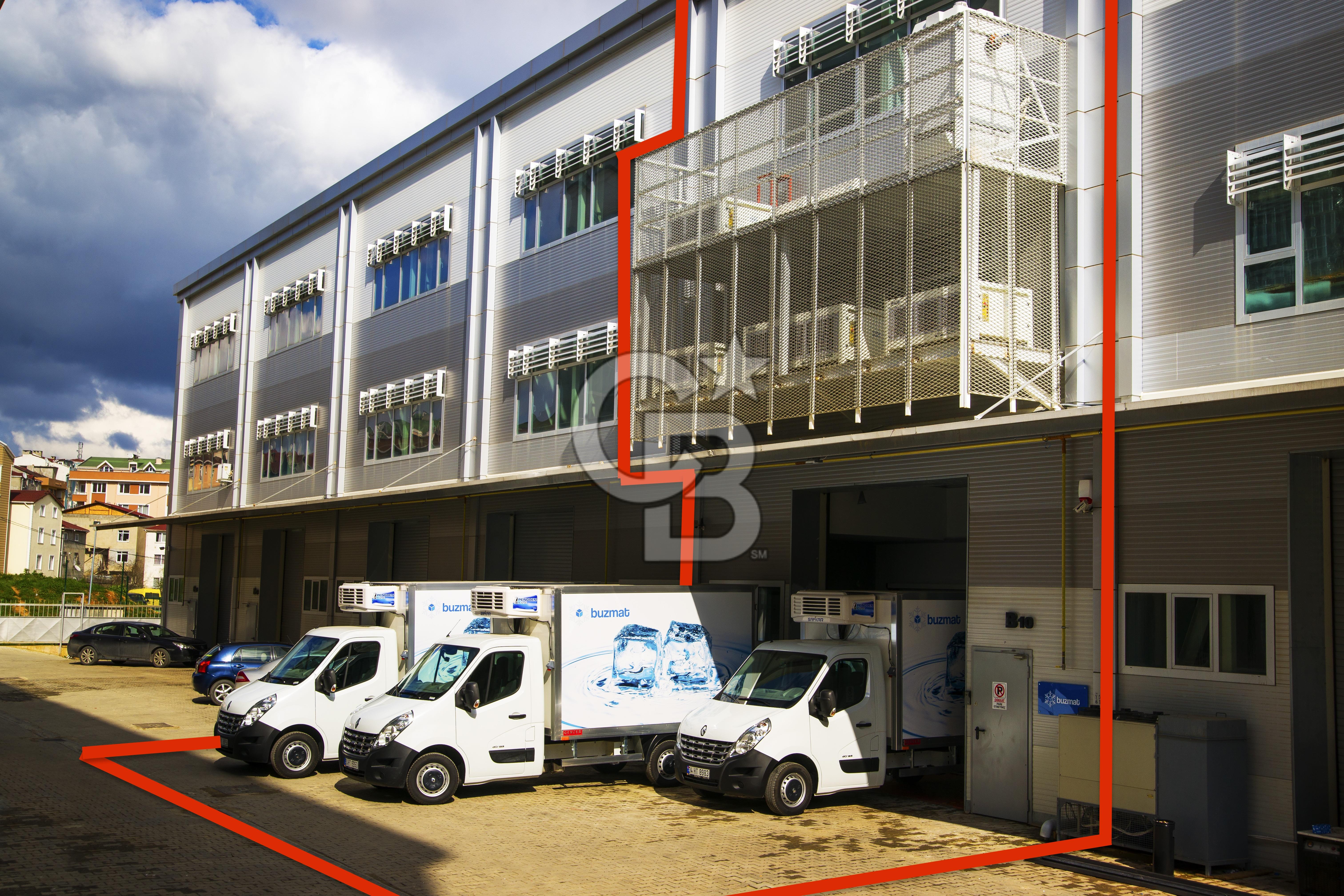 İstanbul Tuzla Orta Mahalle Satılık 600 m2 İmalathane Dükkan İş Yeri 