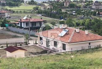 ACİLL 1000 m2 ARSA İÇİNDE BÖLGENİN EN İYİLERİNDEN MÜSTAKİL EV