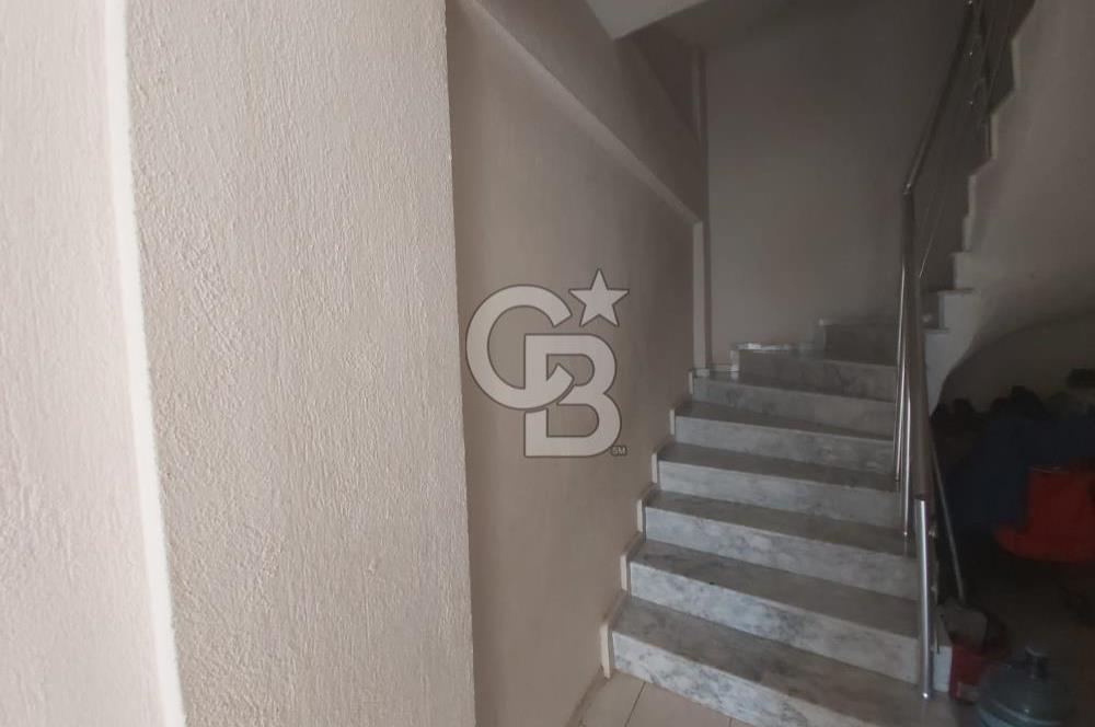MENDERES COLDWELL BANKER POYRAZ'DAN BEYAZ CAFE YANI 3+1 DAİRE...