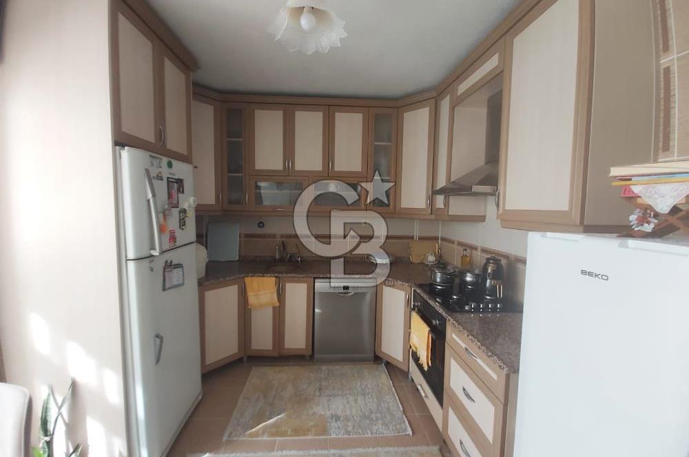 MENDERES COLDWELL BANKER POYRAZ'DAN BEYAZ CAFE YANI 3+1 DAİRE...