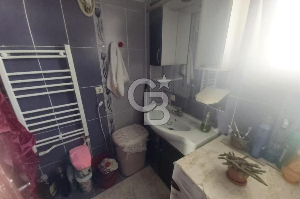 MENDERES COLDWELL BANKER POYRAZ'DAN BEYAZ CAFE YANI 3+1 DAİRE...