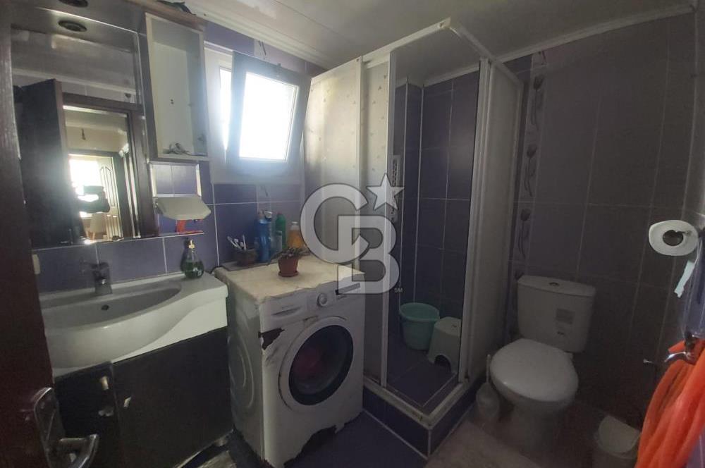 MENDERES COLDWELL BANKER POYRAZ'DAN BEYAZ CAFE YANI 3+1 DAİRE...