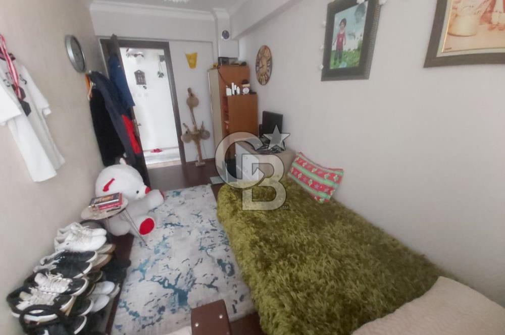 MENDERES COLDWELL BANKER POYRAZ'DAN BEYAZ CAFE YANI 3+1 DAİRE...