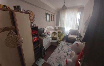 MENDERES COLDWELL BANKER POYRAZ'DAN BEYAZ CAFE YANI 3+1 DAİRE...