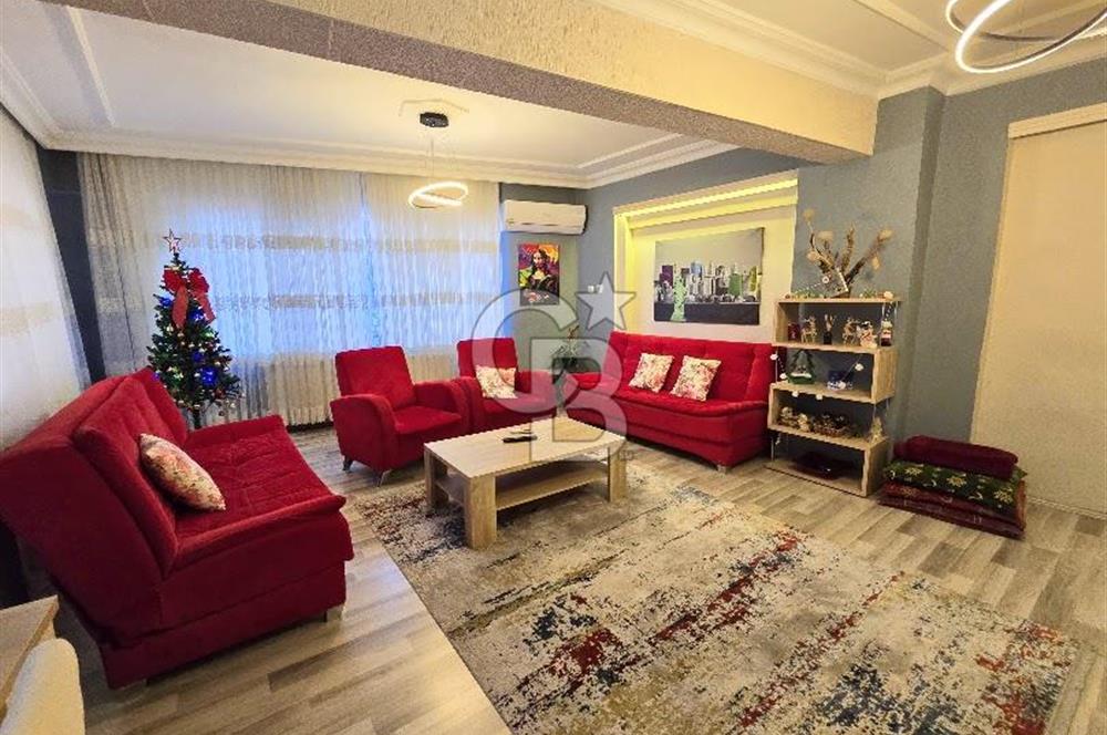 Kıbrıs Şehitleri Caddesi Üzeri Satılık Komple Bina 