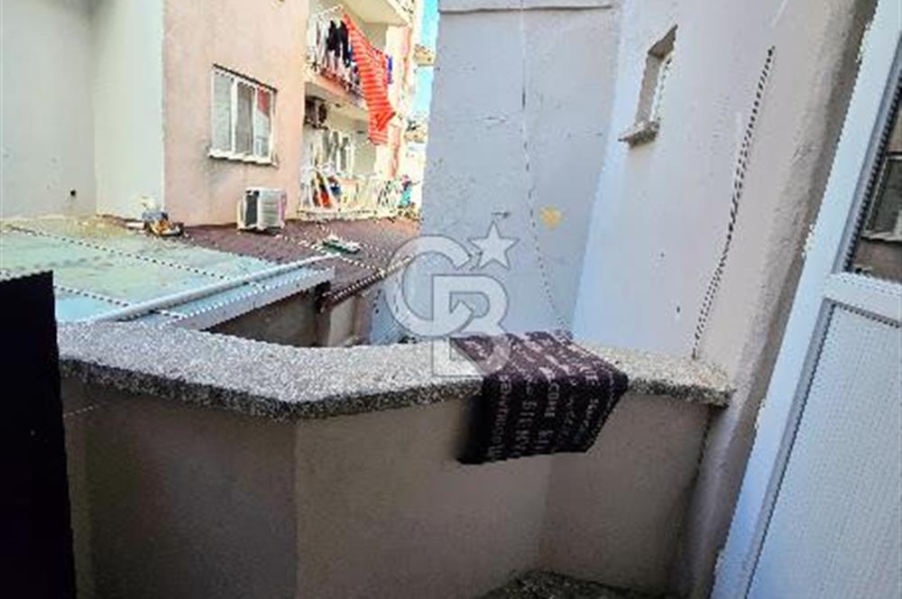 Kıbrıs Şehitleri Caddesi Üzeri Satılık Komple Bina 