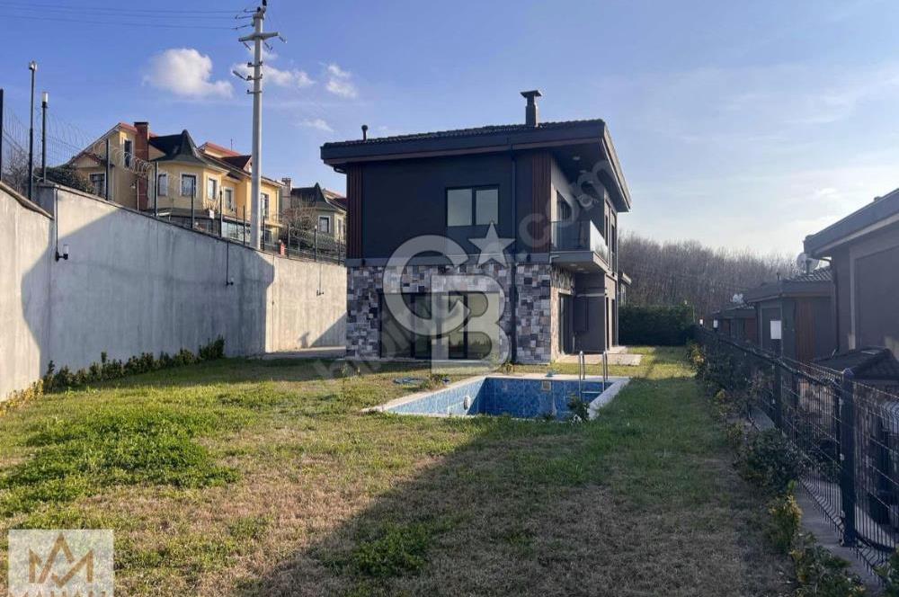 CB MAHALL'den Kocaeli Başiskele'de Büyük Bahçeli 250 m2 Villa