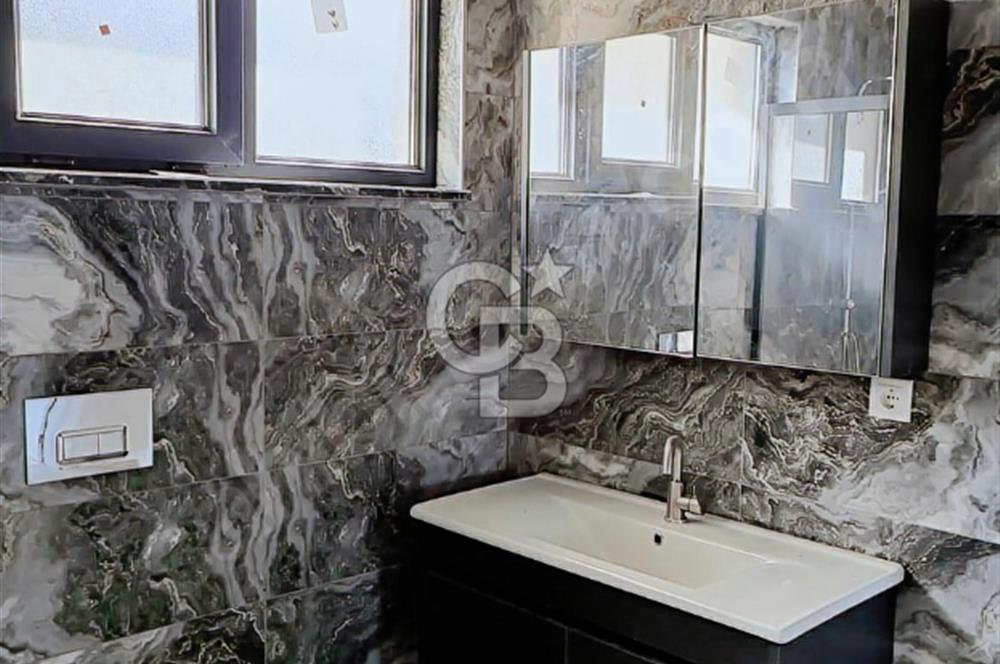 SAPANCA YOLU ÜZERİNDE 8+1 VİLLA VE DÜKKANI SATILIKTIR