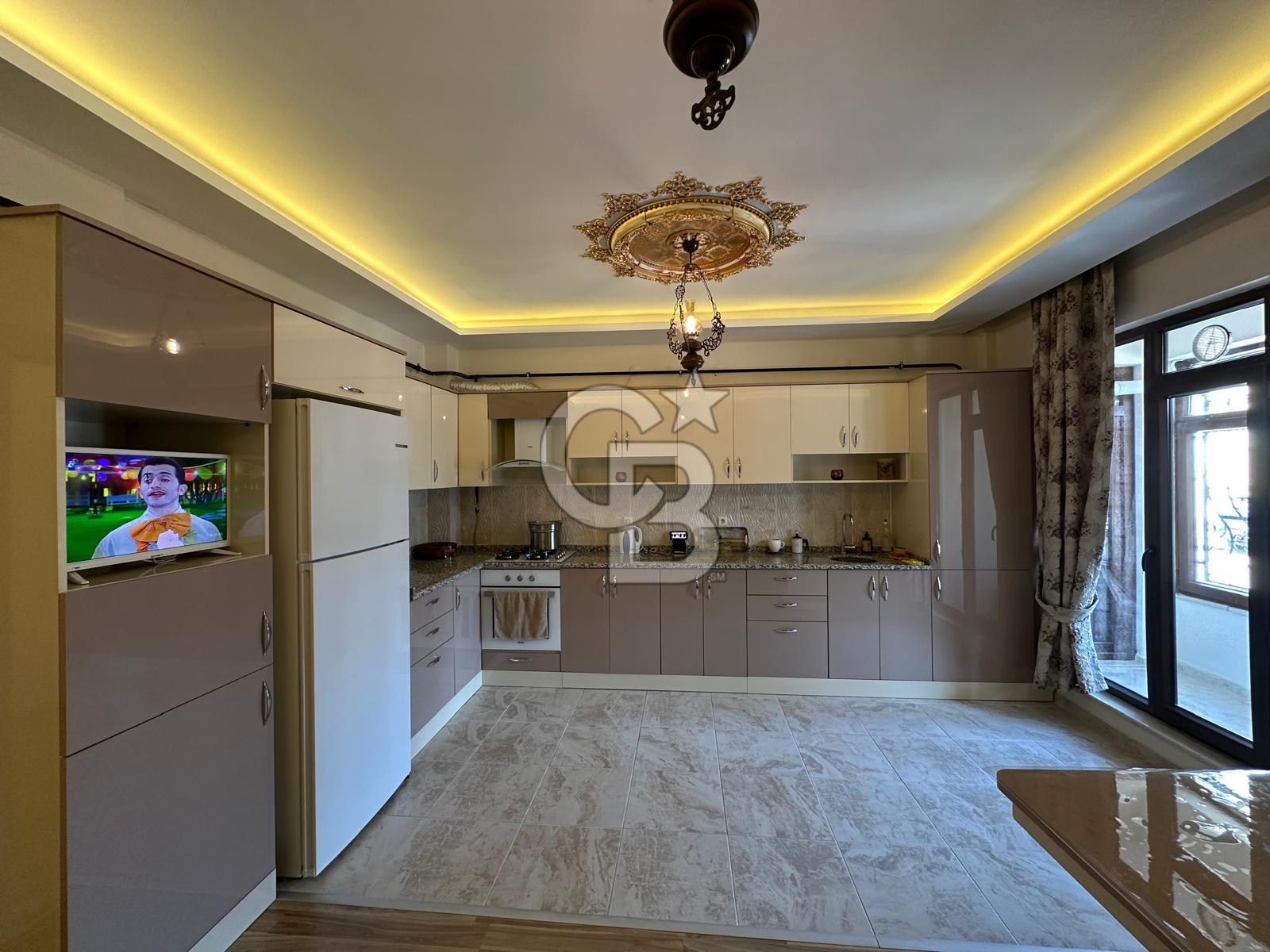 COLDWELL BANKER SAFİR'den ŞEHİR MERKEZİ'nde SATILIK EŞYALI DAİRE
