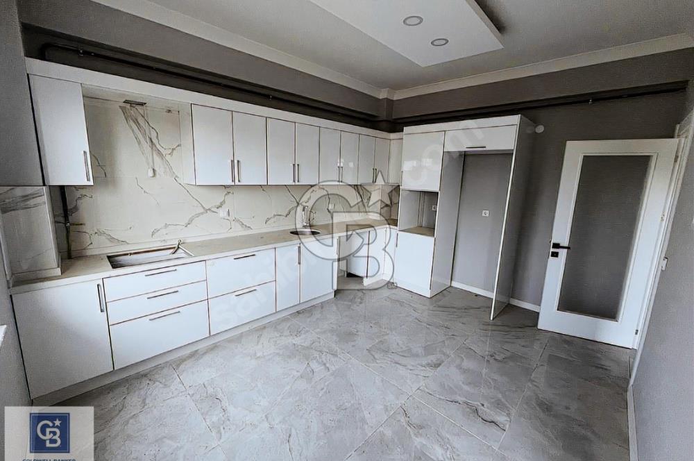 BAŞİSKELE SERDAR MAH.DE 3+1 ÇATI DUBLEX SATILIK DAİRE