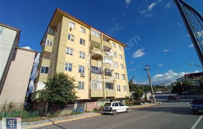 BAŞİSKELE SAHİLDE DENİZ MANZARALI SATILIK 3+1 ARA KAT DAİRE