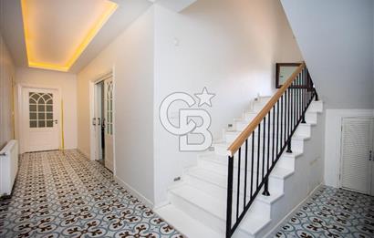 İzmir, Kemalpaşa, Çiniliköy 6+1 Satılık Villa