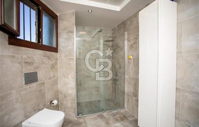 İzmir, Kemalpaşa, Çiniliköy 6+1 Satılık Villa