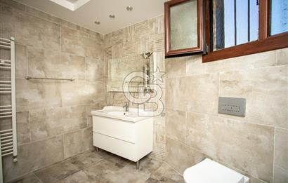 İzmir, Kemalpaşa, Çiniliköy 6+1 Satılık Villa