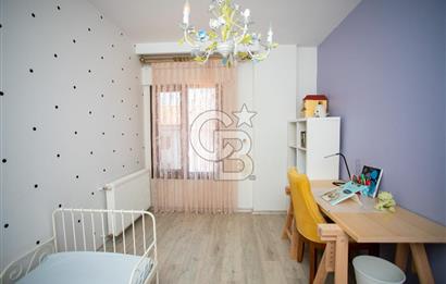 İzmir, Kemalpaşa, Çiniliköy 6+1 Satılık Villa