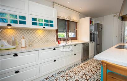 İzmir, Kemalpaşa, Çiniliköy 6+1 Satılık Villa