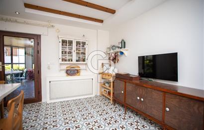 İzmir, Kemalpaşa, Çiniliköy 6+1 Satılık Villa