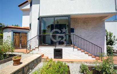 İzmir, Kemalpaşa, Çiniliköy 6+1 Satılık Villa