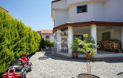 İzmir, Kemalpaşa, Çiniliköy 6+1 Satılık Villa