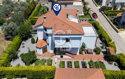 İzmir, Kemalpaşa, Çiniliköy 6+1 Satılık Villa