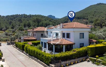 İzmir, Kemalpaşa, Çiniliköy 6+1 Satılık Villa