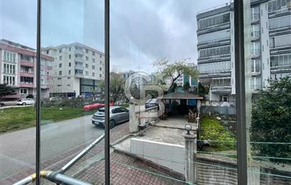 TRAMVAY ALTINDA --- MÜKEMMEL KONUMDA --- 3+1