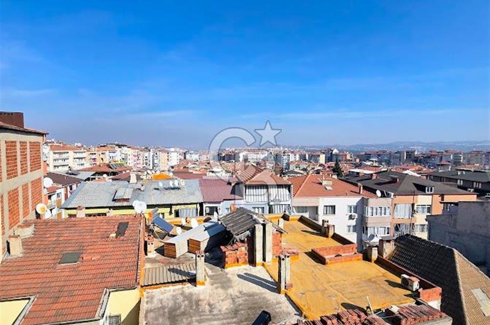 Çınara Yakın Cadde Üzeri 100 M² Ara Kat 2+1 Satılık Daire