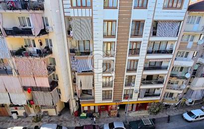 Çınara Yakın Cadde Üzeri 100 M² Ara Kat 2+1 Satılık Daire