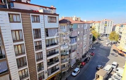 Çınara Yakın Cadde Üzeri 100 M² Ara Kat 2+1 Satılık Daire