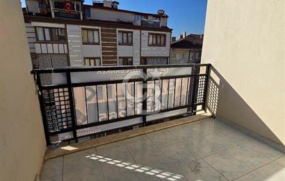 Çınara Yakın Cadde Üzeri 100 M² Ara Kat 2+1 Satılık Daire