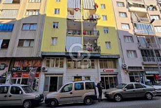 Çınara Yakın Cadde Üzeri 100 M² Ara Kat 2+1 Satılık Daire