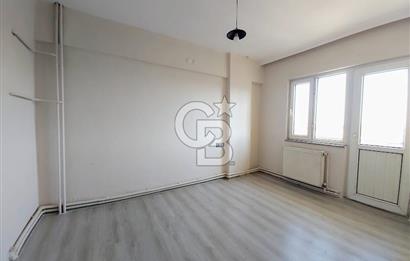 Çınara Yakın Cadde Üzeri 100 M² Ara Kat 2+1 Satılık Daire