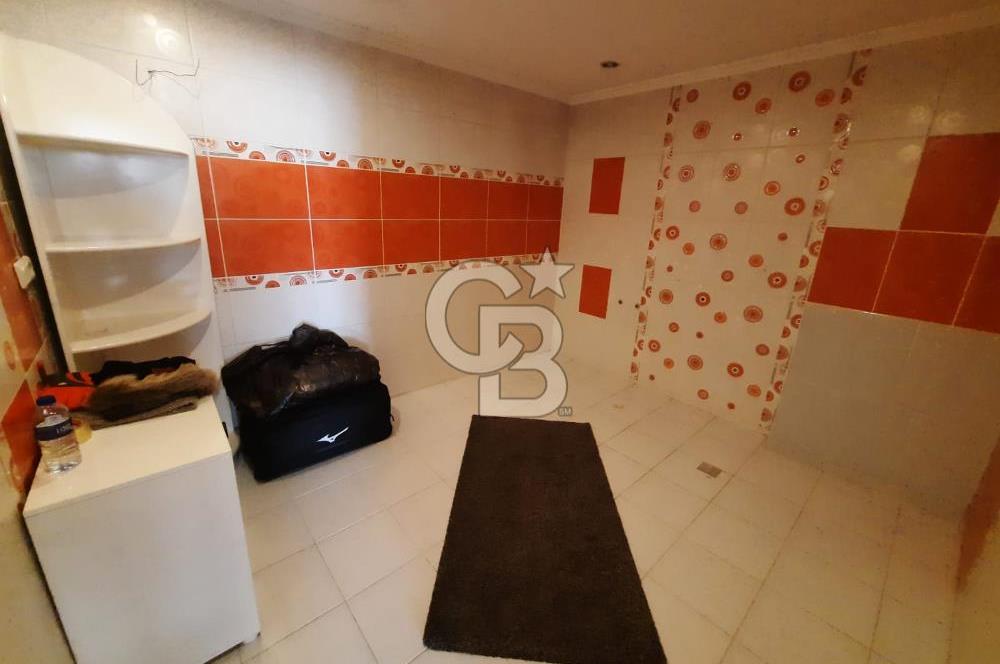 BAHÇEŞEHİR ESENKENT EFES EVLER'DE OTURUMA HAZIR VİLLA