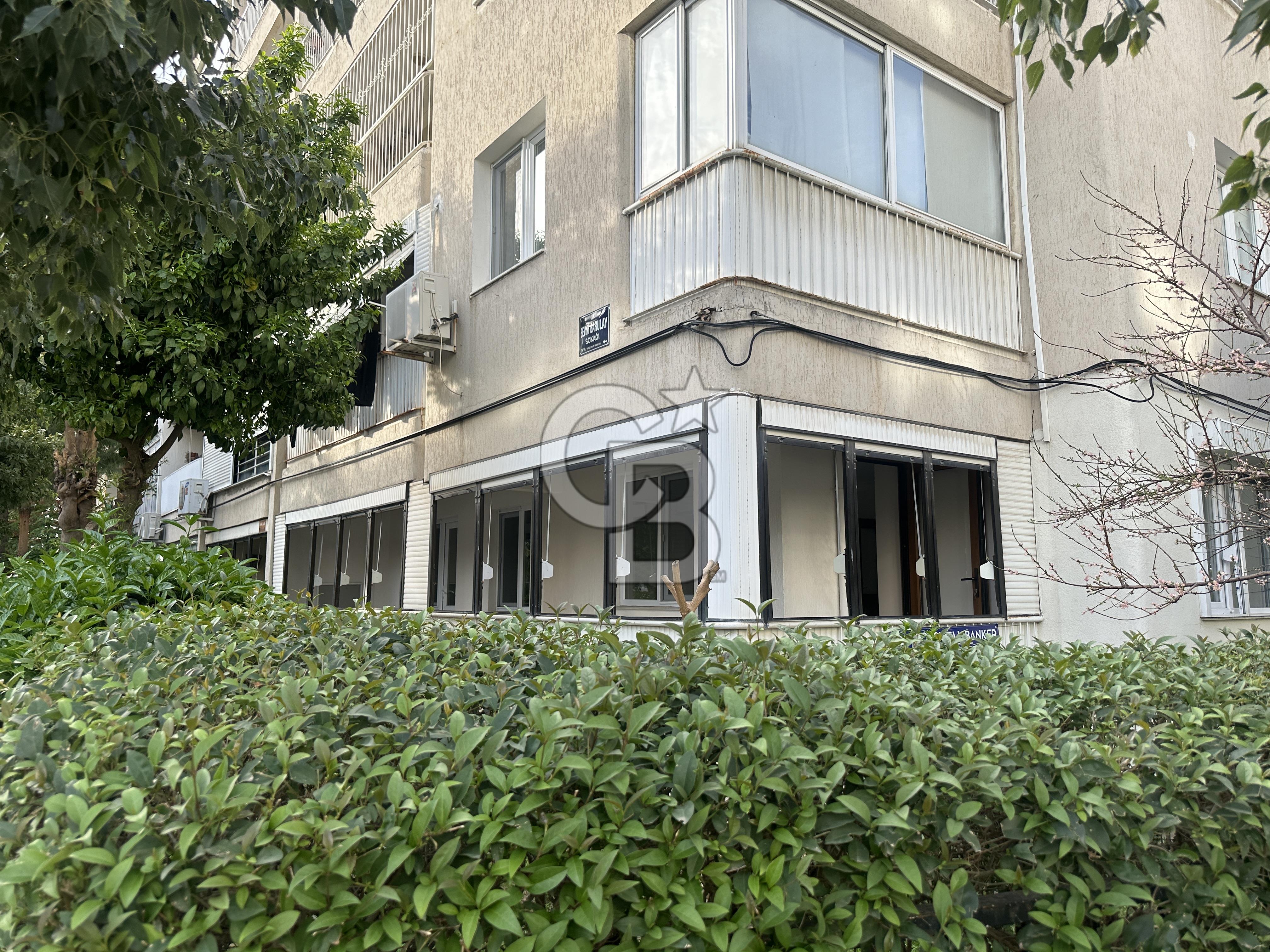 Karşıyaka Bahriye Üçokta 115m2 Geniş  2+1 Kiralık Daire 