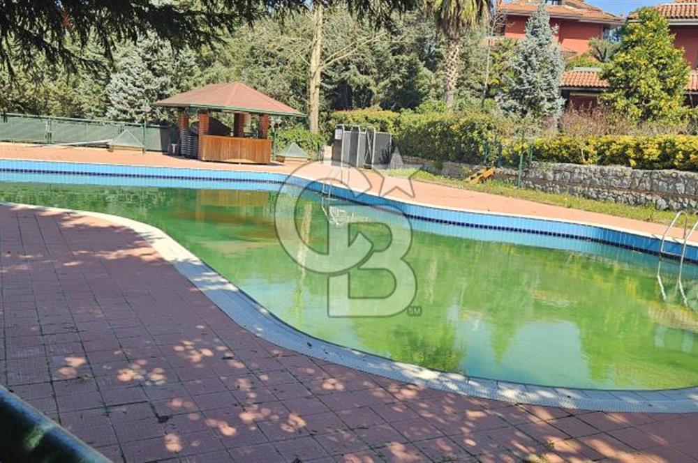 YALOVA MERKEZ KADIKÖY ÇİLEK KENT SİTESİNDE KİRALIK VİLLA!