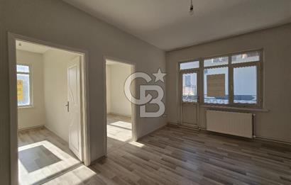 MAMAK ABİDİNPAŞA ANA CADDEYE YAKIN İÇİ YENİLENMİŞ KİRALIK DAİRE