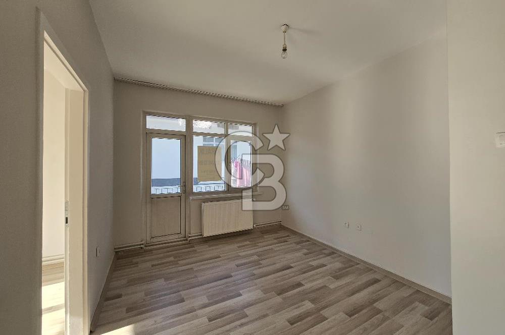 MAMAK ABİDİNPAŞA ANA CADDEYE YAKIN İÇİ YENİLENMİŞ KİRALIK DAİRE