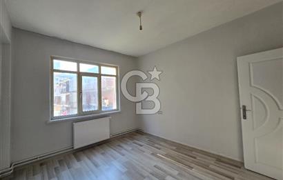 MAMAK ABİDİNPAŞA ANA CADDEYE YAKIN İÇİ YENİLENMİŞ KİRALIK DAİRE
