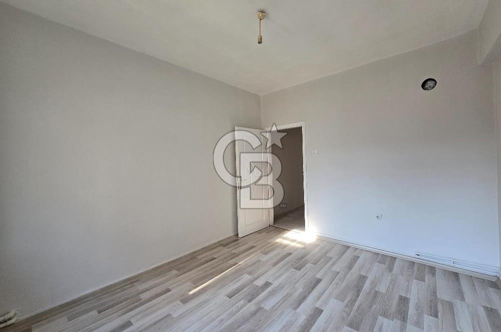 MAMAK ABİDİNPAŞA ANA CADDEYE YAKIN İÇİ YENİLENMİŞ KİRALIK DAİRE