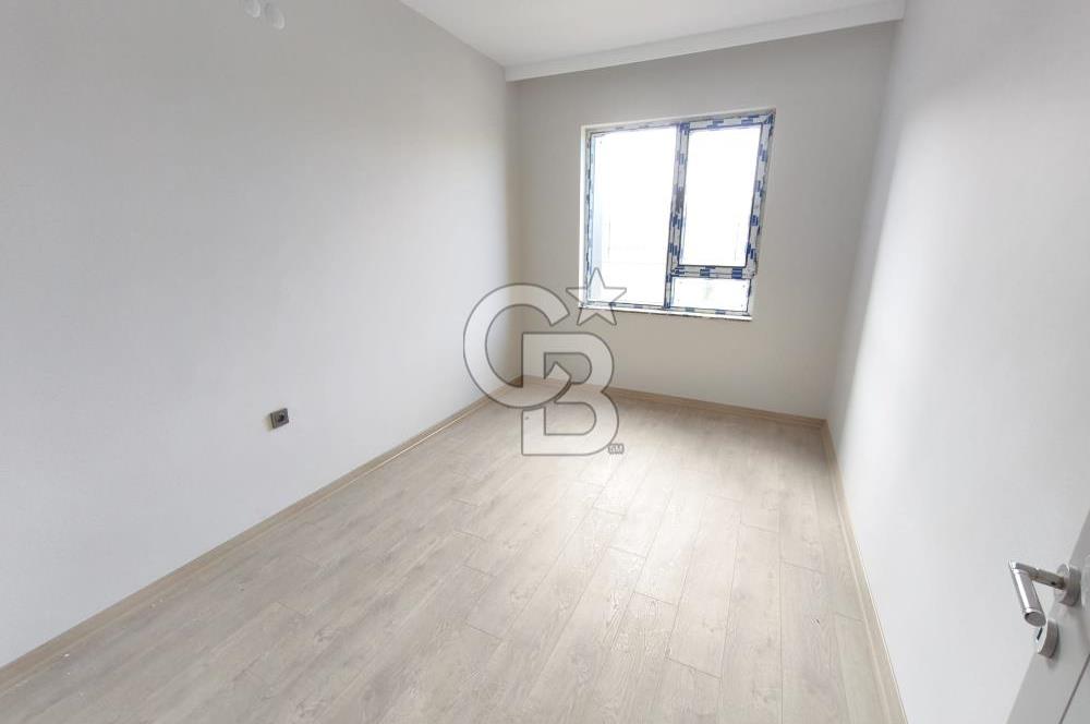 BAĞLICADA SİTE İÇERİSİNDE SATILIK 2+1 DAİRE