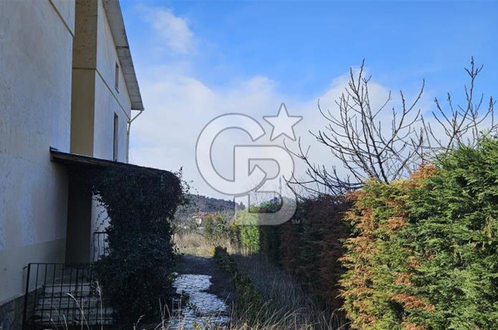 YALOVA ÇINARCIK KORUDA FIRSAT MÜSTAKİL VİLLA!