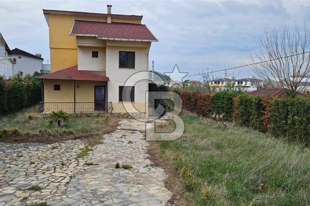 YALOVA ÇINARCIK KORUDA FIRSAT MÜSTAKİL VİLLA!
