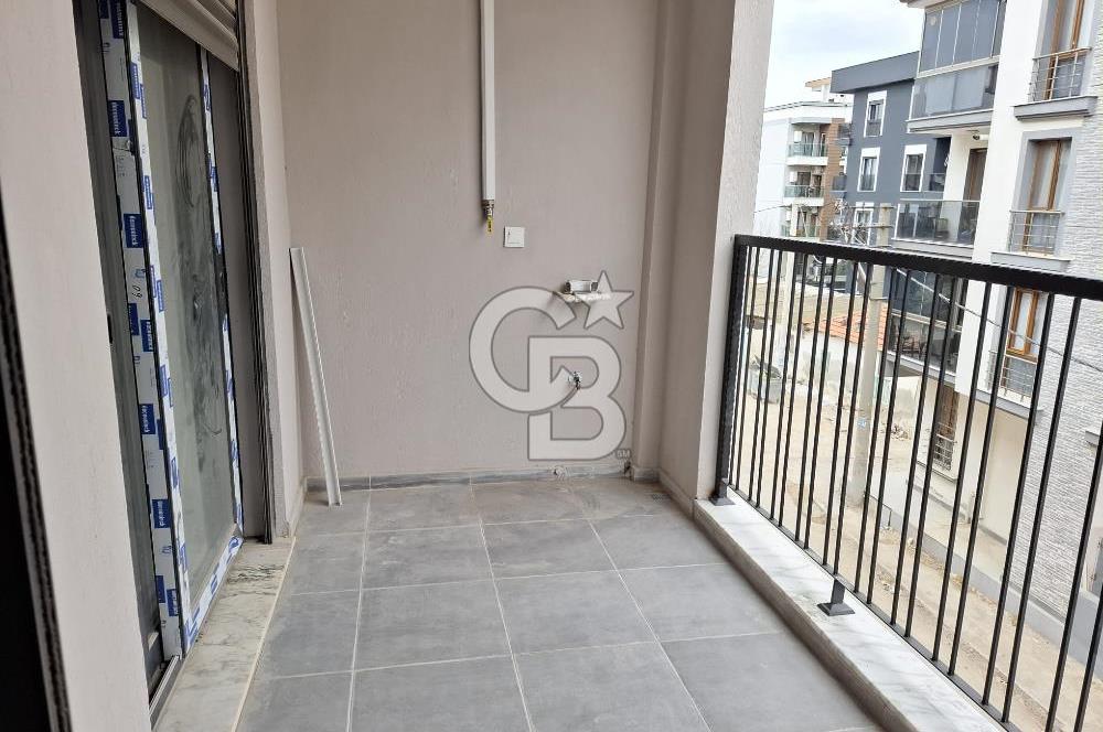 MENEMEN SEYREK'TE CB İYA'DAN SATILIK 1+1 LÜKS DAİRE