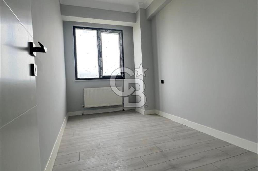  ÇANAKKALE LAPSEKİ'DE BOĞAZ VE DOĞA MANZARALI LÜKS DUBLEKS DAİRE 