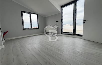  ÇANAKKALE LAPSEKİ'DE BOĞAZ VE DOĞA MANZARALI LÜKS DUBLEKS DAİRE 