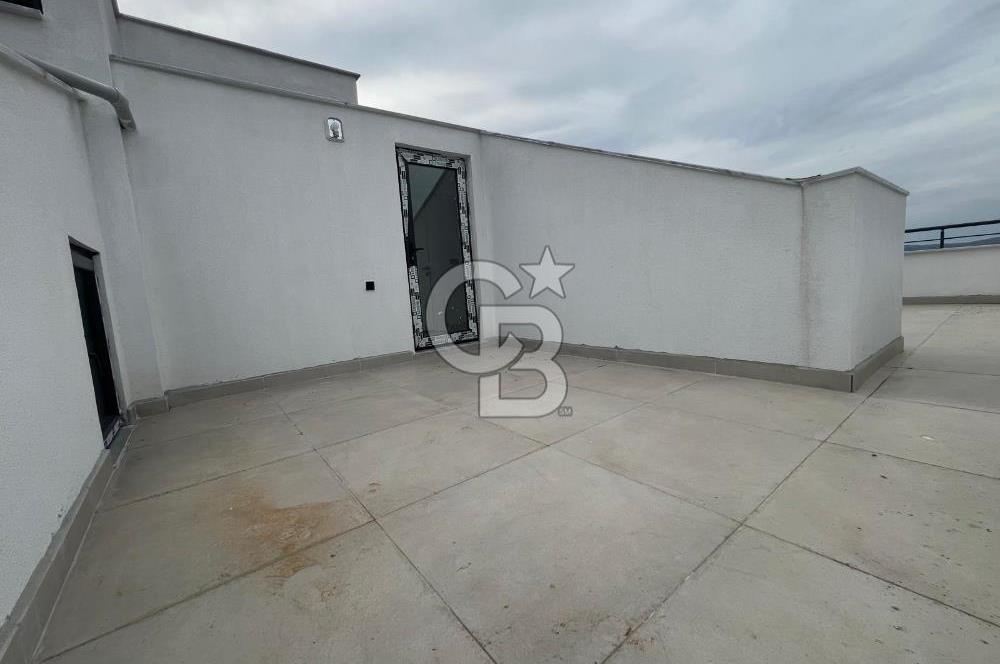  ÇANAKKALE LAPSEKİ'DE BOĞAZ VE DOĞA MANZARALI LÜKS DUBLEKS DAİRE 
