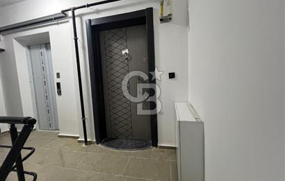  ÇANAKKALE LAPSEKİ'DE BOĞAZ VE DOĞA MANZARALI LÜKS DUBLEKS DAİRE 