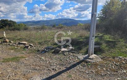 YALOVA MERKEZ KAZİMİYEDE DENİZ MANZARALI 594 M2 SATILIK ARSA!